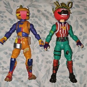 Fortnite Beef Boss And Tomato Head Action Figures